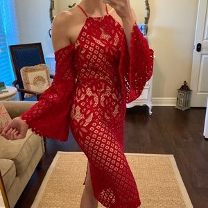 Mila' Cold Shoulder Lace Midi Dress Red Size 6